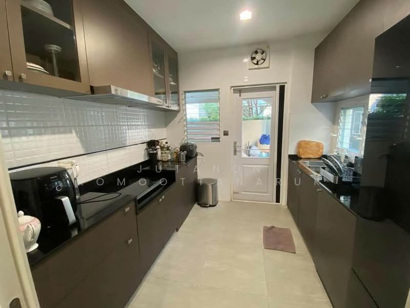 Nantawan Ramintra-Paholyothin 50, Bangkok, Thep Rak Road, Tha Rang, Bang Khen, Bangkok, 5 Bedrooms, 450 sqm, Single Detached House For Sale, by Jutanon Komoottanaruk, 500203154 - DDproperty.com