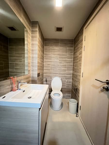 Maestro 03 Ratchada-Rama 9, Bangkok, Soi Ratchadaphisek 3 Ratchadaphisek Road, Din Daeng, Din Daeng, Bangkok, 2 Bedrooms, 74 sqm, Condo For Rent, by วรกร สิทธิลู่ตระกูล, 500203159 - DDproperty.com