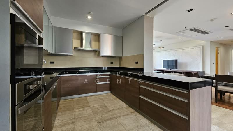 Domus 18, Bangkok, Soi Sukhumvit 18, Khlong Toei, Khlong Toei, Bangkok, 3 Bedrooms, 250 sqm, Condo For Rent, by BANGKOK PROPERTY AGENTS, 500203163 - DDproperty.com