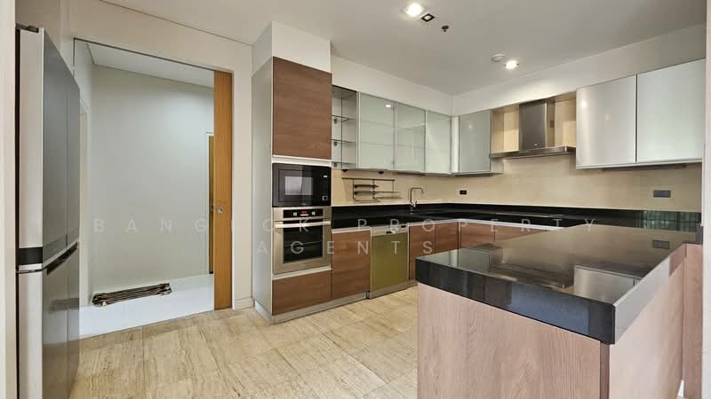 Domus 18, Bangkok, Soi Sukhumvit 18, Khlong Toei, Khlong Toei, Bangkok, 3 Bedrooms, 250 sqm, Condo For Rent, by BANGKOK PROPERTY AGENTS, 500203163 - DDproperty.com