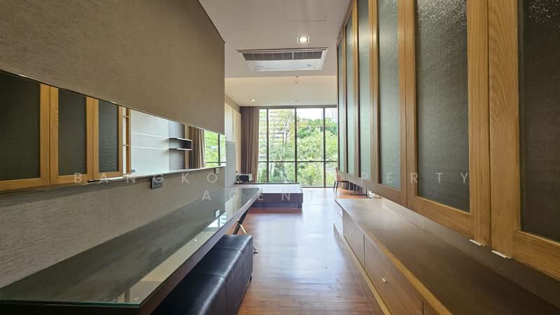 Domus 18, Bangkok, Soi Sukhumvit 18, Khlong Toei, Khlong Toei, Bangkok, 3 Bedrooms, 250 sqm, Condo For Rent, by BANGKOK PROPERTY AGENTS, 500203163 - DDproperty.com