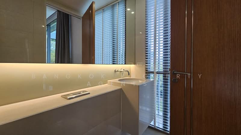 Domus 18, Bangkok, Soi Sukhumvit 18, Khlong Toei, Khlong Toei, Bangkok, 3 Bedrooms, 250 sqm, Condo For Rent, by BANGKOK PROPERTY AGENTS, 500203163 - DDproperty.com