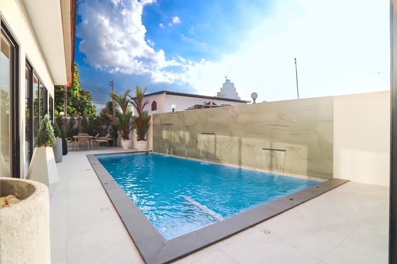 Standalone house 3rd road, ชลบุรี, หนองปรือ, บางละมุง, ชลบุรี, 300 ตร.ม., วิลล่า ขาย, โดย Philip, 500203173 - DDproperty.com