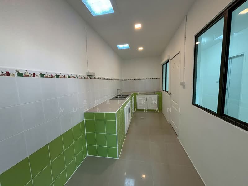 ขายบ้านทาว์โฮมหมู่บ้านพฤกษา83 หลังมุม ต่อเติมหน้าบ้านหลังบ้านแล้ว ติดเซ็นทรัลศาลายา, นครปฐม, บางเตย, สามพราน, นครปฐม, 195 ตร.ม., ทาวน์เฮ้าส์ ขาย, โดย Apaporn Muanthorani, 500203180 - DDproperty.com