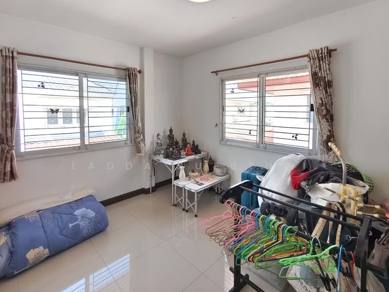 Denchai Praksa (Klongarsei), Samut Prakan, Phreak Sa Mai, Muang Samut Prakarn, Samut Prakan, 4 Bedrooms, 200 sqm, Single Detached House For Sale, by Ladda Suebthai, 500203183 - DDproperty.com