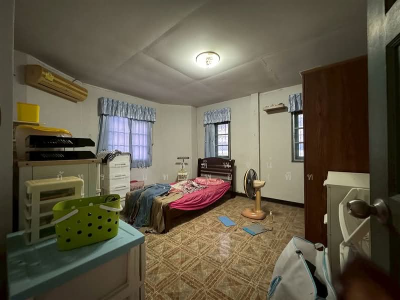 บ้านเดี่ยว 2 ชั้น 40 ตร.ว. บ้านแฝด ซอยสรงประภา24 ซอยสันติสุข, Bangkok, Si Khan, Don Mueang, Bangkok, 3 Bedrooms, 160 sqm, Single Detached House For Sale, by คุณ คติพจน์ ภัทรธนทรัพย์ (พีท), 500203198 - DDproperty.com