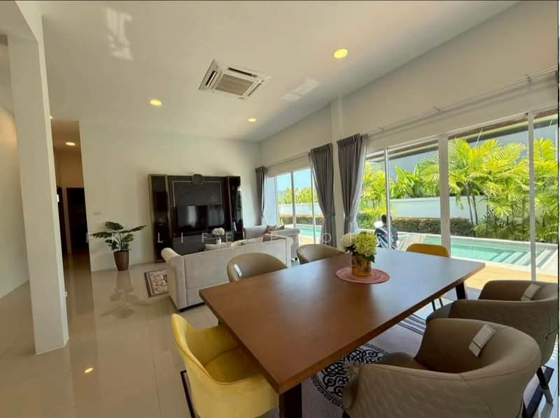 2R1051 Pool villa for rent 3 bedroom 2 bathroom 85,000/month at cherngtalay have fully furnished, Phuket, Choeng Thale, Thalang, Phuket, 3 Bedrooms, 300 sqm, Villa For Rent, by PK LIFE Property, 500203222 - DDproperty.com