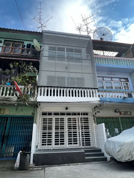 อาคารพาณิชย์ ซอยสุขุมวิท 95, กรุงเทพ, หัวหมาก, บางกะปิ, กรุงเทพ, 156 ตร.ม., ตึกแถว-อาคารพาณิชย์ ให้เช่า, โดย CorrectProperty, 500203252 - DDproperty.com