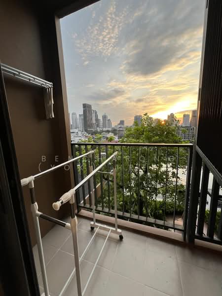 Oka Haus Sukhumvit 36 : โอกะ เฮ้าส์ สุขุมวิท 36, กรุงเทพ, 3399 ถนนพระรามที่ ๔, คลองตัน, คลองเตย, กรุงเทพ, 41 ตร.ม., คอนโด ให้เช่า, โดย Bencharong (Yok) Treerat-a-na-wat, 500203253 - DDproperty.com