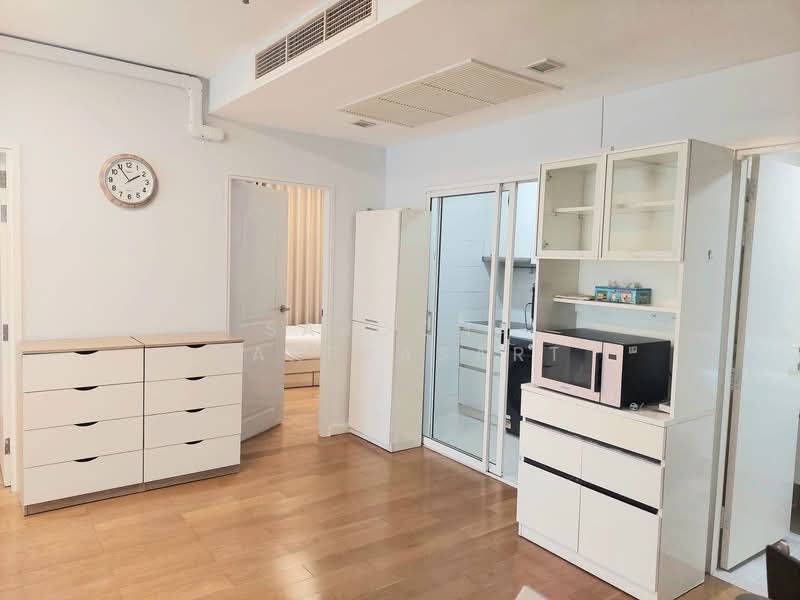 Condolette Ize Ratchathewi, Bangkok, Phetchaburi Road, Thanon Phetchaburi, Ratchathewi, Bangkok, 2 Bedrooms, 65 sqm, Condo For Rent, by Sarocha Sakprasart, 500203264 - DDproperty.com