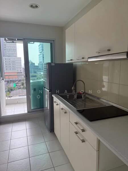 Life @ Sathorn 10, Bangkok, 48 Soi Sathorn 10, Sathorn Road, Silom, Bang Rak, Bangkok, 1 Bedroom, 41 sqm, Condo For Rent, by Bencharong (Yok) Treerat-a-na-wat, 500203269 - DDproperty.com