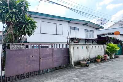 ขาย - ขายบ้าน 2 ชั้น ซอยลาดพร้าว 63 แยก 2 ถนนลาดพร้าว ใกล้รถไฟฟ้าสายสีเหลือง, กรุงเทพ