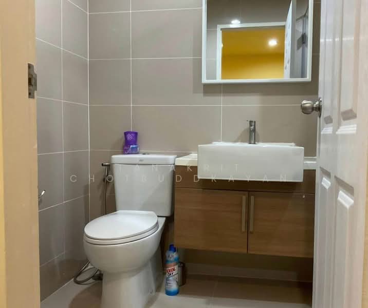 HIVE Sukhumvit 65, Bangkok, 9 Soi Sukhumvit 65, Sukhumvit Road, Phra Kanong Nua, Watthana, Bangkok, 1 Bedroom, 40 sqm, Condo For Rent, by Tanakrit Chotbuddkayan, 500203316 - DDproperty.com