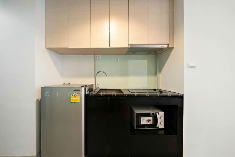 Siamese Ratchakru, Bangkok, 48 Phahonyothin Rd, Samsen Nai, Phaya Thai, Bangkok, 1 Bedroom, 34 sqm, Condo For Rent, by Tanakrit Chotbuddkayan, 500203344 - DDproperty.com