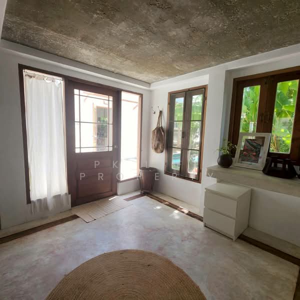 8R0858 Pool villa for rent 4 bedroom 4 bathroom 150,000/month at chalong have fully furnished, Phuket, Chalong, Muang Phuket, Phuket, 4 Bedrooms, 200 sqm, Villa For Rent, by PK LIFE Property, 500203372 - DDproperty.com