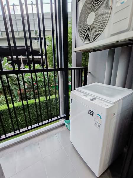 The Base Park East Sukhumvit 77, Bangkok, 99 Soi Pridi Banomyong 2, Phra Kanong Nua, Watthana, Bangkok, 1 Bedroom, 30 sqm, Condo For Sale, by Veera Sawatrangsri, 500203387 - DDproperty.com