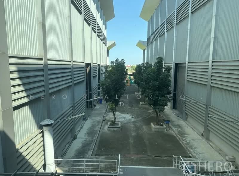 For rent Factory 13000 sqm in Lam Luk Ka Pathum Thani HRE00327, Pathum Thani, Bung Kham Proi, Lam Luk Ka, Pathum Thani, , 13,000 sqm, Warehouse/Factory For Rent, by Hero Realtor Co., Ltd., 500203410 - DDproperty.com