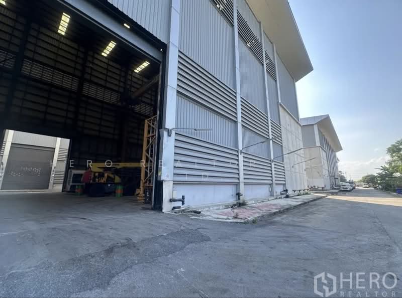 For rent Factory 13000 sqm in Lam Luk Ka Pathum Thani HRE00327, ปทุมธานี, บึงคำพร้อย, ลำลูกกา, ปทุมธานี, 13,000 ตร.ม., โกดัง-โรงงาน ให้เช่า, โดย Hero Realtor Co., Ltd., 500203410 - DDproperty.com