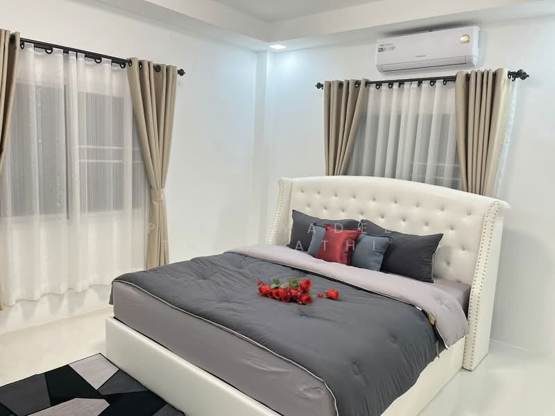 หมู่บ้านฉัตรแก้ว 9 เมืองพัทยา, ชลบุรี, หนองปรือ, บางละมุง, ชลบุรี, 100 ตร.ม., บ้านเดี่ยว ขาย, โดย Pukkawadee Thapmathi, 500203412 - DDproperty.com