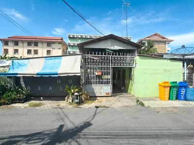 ขาย - ขายหอพักพร้อมผู้เช่า ซอยคุ้มเกล้า 25, กรุงเทพ