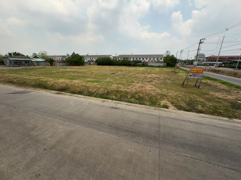 ขายที่ดินพร้อมสิ่งปลูกสร้าง ทำเลดี อำเภอคลองหลวง จังหวัดปทุมธานี, Pathum Thani, Khlong Song, Khlong Luang, Pathum Thani, , 7,416 sqm, Land For Sale, by คุณ วิญากร, 500203455 - DDproperty.com