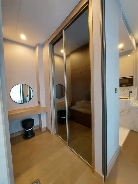 The Esse at Singha Complex, Bangkok, 1788 New Petchaburi Rd, Khlongtoei Nua, Watthana, Bangkok, 1 Bedroom, 36 sqm, Condo For Rent, by Eric Fu, 500203459 - DDproperty.com