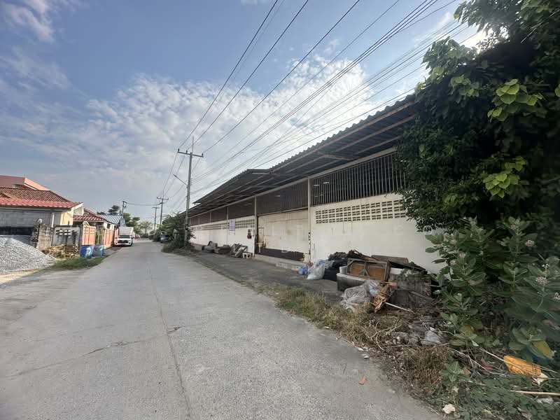 For rent Warehouse 1512 sqm in Lam Luk Ka Pathum Thani HRE00439, ปทุมธานี, ลาดสวาย, ลำลูกกา, ปทุมธานี, 1,512 ตร.ม., โกดัง-โรงงาน ให้เช่า, โดย Hero Realtor Co., Ltd., 500203460 - DDproperty.com
