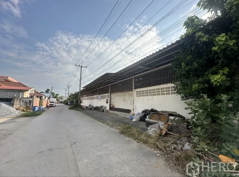 For rent Warehouse 1512 sqm in Lam Luk Ka Pathum Thani HRE00439, ปทุมธานี, ลาดสวาย, ลำลูกกา, ปทุมธานี, 1,512 ตร.ม., โกดัง-โรงงาน ให้เช่า, โดย Hero Realtor Co., Ltd., 500203460 - DDproperty.com
