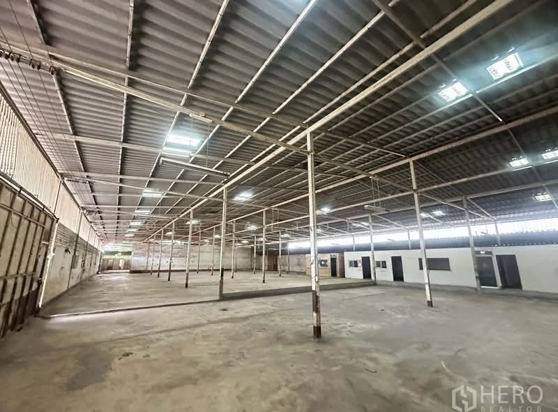 For rent Warehouse 1512 sqm in Lam Luk Ka Pathum Thani HRE00439, Pathum Thani, Lat Sawai, Lam Luk Ka, Pathum Thani, , 1,512 sqm, Warehouse/Factory For Rent, by Hero Realtor Co., Ltd., 500203460 - DDproperty.com
