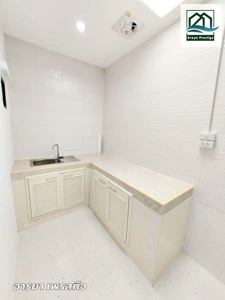 เคซี คลัสเตอร์7, Bangkok, Sam Wa Tawan Tok, Khlong Sam Wa, Bangkok, 2 Bedrooms, 95 sqm, Townhouse For Sale, by วิสุทธินี เฉลิมสินสุวรรณ, 500203464 - DDproperty.com