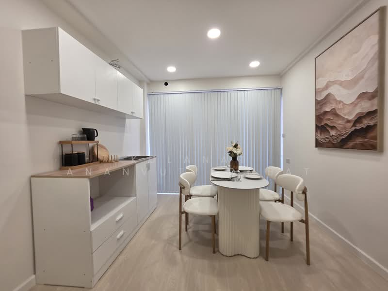 Eastwood Park, Bangkok, On Nut 36 Alley, Suan Luang, Suan Luang, Bangkok, 2 Bedrooms, 100 sqm, Condo For Sale, by Kulanat Ananvutisombat, 500203510 - DDproperty.com
