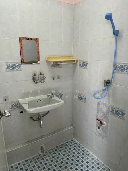 รีโนเวทแล้ว ซ. ท่าข้าม 28/2, Bangkok, Samae Dam, Bang Khun Thian, Bangkok, , 192 sqm, Shophouse For Rent, by ERA Holding (Thailand) Co., Ltd., 500203516 - DDproperty.com