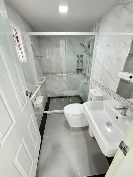 Grandio Ladprao-Kaset Nawamin, Bangkok, Soi Nawamin 42, Yeak 27, Khlong Kum, Bueng Kum, Bangkok, 4 Bedrooms, 182 sqm, Single Detached House For Rent, by Tayfun  Suebsarakham , 500203527 - DDproperty.com