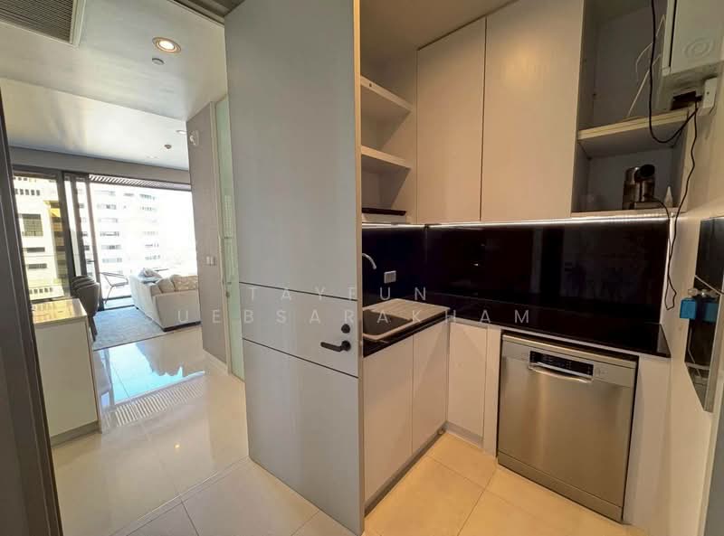 Vittorio 39, Bangkok, 8 Sukhumvit, Khlong Tan Nua, Watthana, Bangkok, 2 Bedrooms, 127 sqm, Condo For Sale, by Tayfun  Suebsarakham , 500203538 - DDproperty.com
