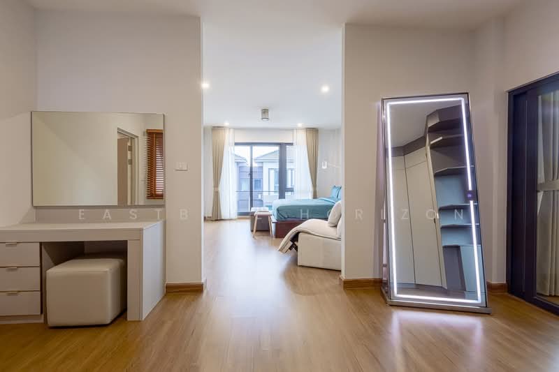 Baan Klang Muang The Edition Bangna Wongwaen, Bangkok, 189 Kanchanaphisek Road, Dok Mai, Prawet, Bangkok, 4 Bedrooms, 300 sqm, Single Detached House For Rent, by Eastblue Horizon, 500203541 - DDproperty.com