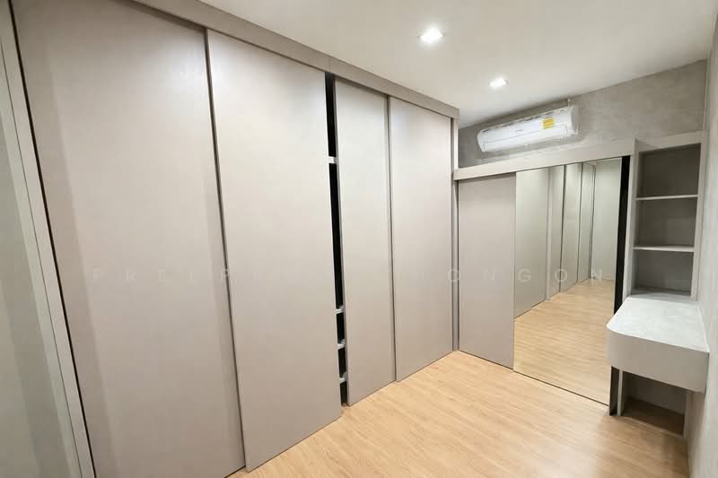 Golden Village Onnut-Pattanakan, Bangkok, Soi On Nut 65 Yak14, Prawet, Prawet, Bangkok, 4 Bedrooms, 330 sqm, Single Detached House For Sale, by Preeprem Thongon, 500203550 - DDproperty.com