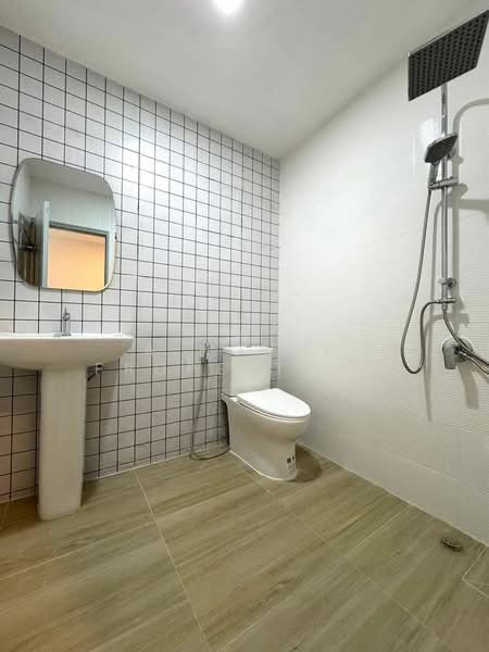 Townhouse for sale in Sriracha Park Village, behind Worakit Market., Chon Buri (Pattaya), Surasak, Si Racha, Chon Buri (Pattaya), 2 Bedrooms, 72 sqm, Townhouse For Sale, by A House Property Co.,Ltd., 500203553 - DDproperty.com