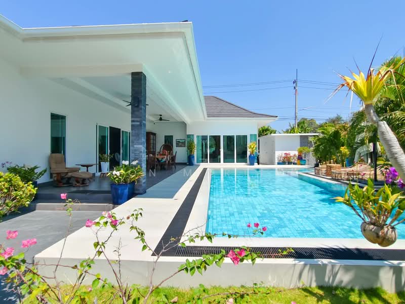 Aria Hua Hin 2, Prachuap Khiri Khan, Thap Tai, Hua Hin, Prachuap Khiri Khan, 3 Bedrooms, 235 sqm, Villa For Sale, by Jon Martin, 500203560 - DDproperty.com