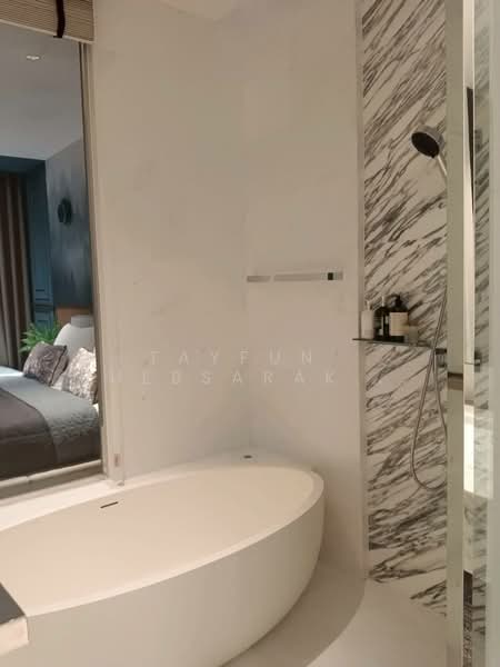 Four Seasons Private Residences : โฟร์ ซีซั่นส์ ไพรเวท เรสสิเด้นซ์, กรุงเทพ, 300 ถนนเจริญกรุง, ยานนาวา, สาทร, กรุงเทพ, 115 ตร.ม., คอนโด ให้เช่า, โดย Tayfun  Suebsarakham , 500203562 - DDproperty.com