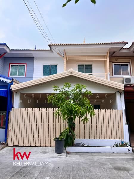 Baan Monthon 8, Bangkok, Along the Thawi Watthana canal Lak Song, Lak Song, Bang Khae, Bangkok, 4 Bedrooms, 145 sqm, Townhouse For Sale, by Kritsanasak Wuttisuwapap, 500203566 - DDproperty.com