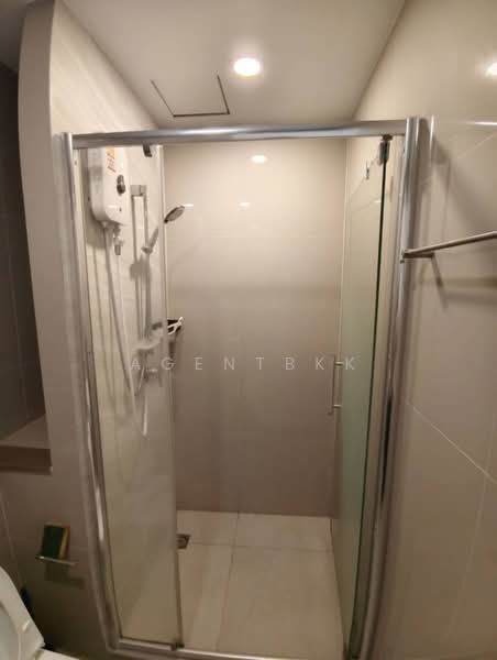 The Tree Sukhumvit 71-Ekamai, Bangkok, 1269 Sukhumvit 71 Road, Suan Luang, Suan Luang, Bangkok, 1 Bedroom, 31 sqm, Condo For Rent, by Agentbkk, 500203568 - DDproperty.com