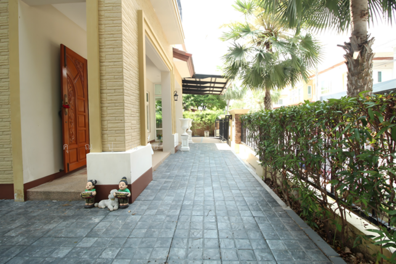 Laddarom Elegant Wongwan-Sathorn : ลัดดารมย์ อิลิแกนซ์ วงแหวน-สาทร, กรุงเทพ, 469 ถนน กาญจนาภิเษก, หลักสอง, บางแค, กรุงเทพ, 265 ตร.ม., บ้านเดี่ยว ขาย, โดย คุณปุณยวีร์  ภู่ทอง (อ้อ), 500203577 - DDproperty.com