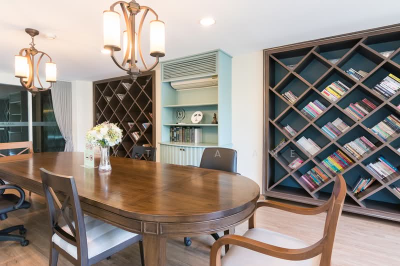 The Crest Sukhumvit 24, Bangkok, Soi Methi Niwet, Khong Tan, Khlong Toei, Bangkok, 1 Bedroom, 50 sqm, Condo For Rent, by Kay Tippayanet, 500203611 - DDproperty.com