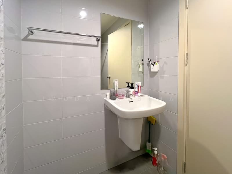 The Trust Condo @ BTS Erawan, Samut Prakan, 92 Sukhumvit Road, Pak Nam, Muang Samut Prakarn, Samut Prakan, 1 Bedroom, 29 sqm, Condo For Sale, by Ladda Suebthai, 500203617 - DDproperty.com