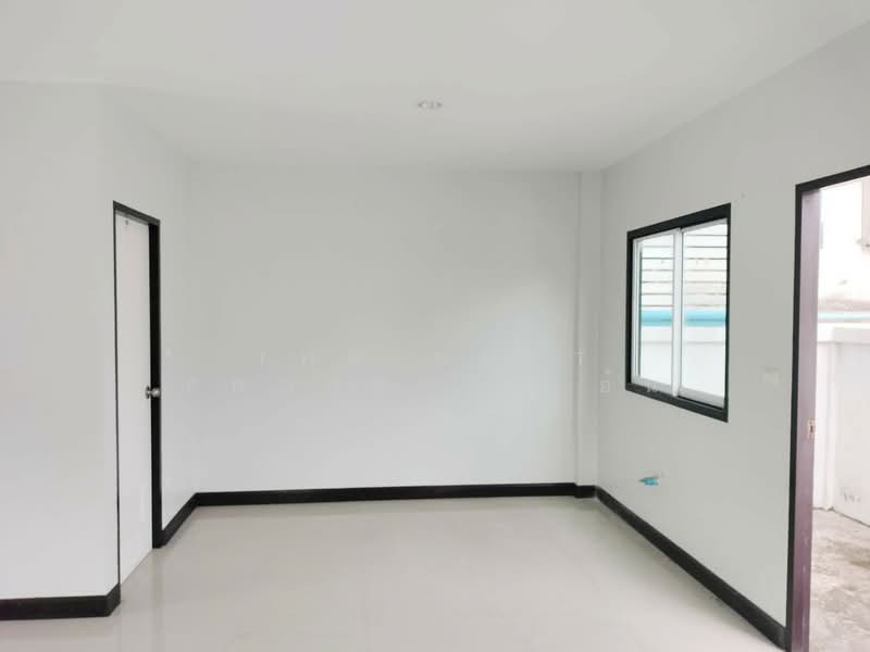 อรินสิริ, Chon Buri (Pattaya), Huai Kapi, Muang Chon Buri, Chon Buri (Pattaya), 3 Bedrooms, 100 sqm, Townhouse For Sale, by The Best Property อ้น, 500203618 - DDproperty.com