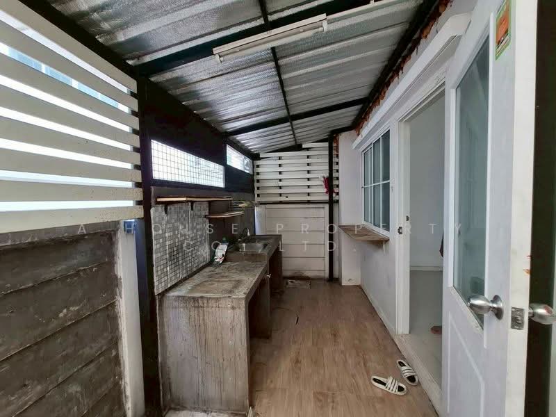 เสนา วีว่า ศรีราชา-อัสสัมชัญ : Sena Viva Sriracha - Assumption, Chon Buri (Pattaya), Surasak, Si Racha, Chon Buri (Pattaya), 3 Bedrooms, 71 sqm, Townhouse For Sale, by A House Property Co.,Ltd., 500203623 - DDproperty.com