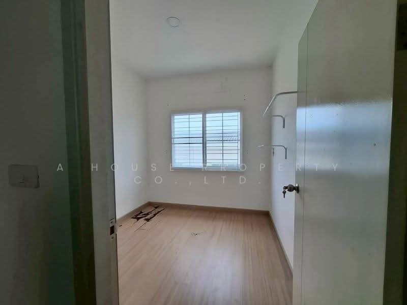 เสนา วีว่า ศรีราชา-อัสสัมชัญ : Sena Viva Sriracha - Assumption, Chon Buri (Pattaya), Surasak, Si Racha, Chon Buri (Pattaya), 3 Bedrooms, 71 sqm, Townhouse For Sale, by A House Property Co.,Ltd., 500203623 - DDproperty.com