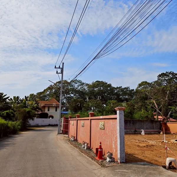 ใกล้ทะเลบางเสร่ ตำบลบางเสร่ อำเภอสัตหีบ จังหวัดชลบุรี, Chon Buri (Pattaya), ถนนซอยบางเสร่, Bang Sa-re, Sattahip, Chon Buri (Pattaya), , 1,700 sqm, Land For Sale, by Nichapa Phiachan, 500203634 - DDproperty.com