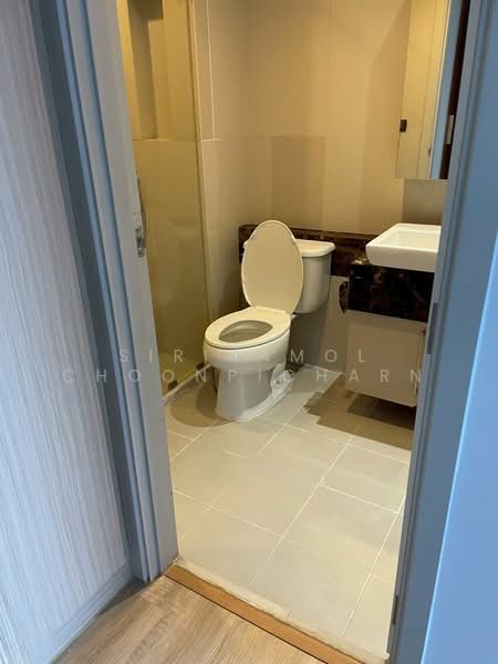 Fuse Sathorn-Taksin, Bangkok, Krung Thon Buri Road, Bang Lam Phu Lang, Khlong San, Bangkok, 1 Bedroom, 32 sqm, Condo For Sale, by Sirikamol Choonpicharn, 500203639 - DDproperty.com