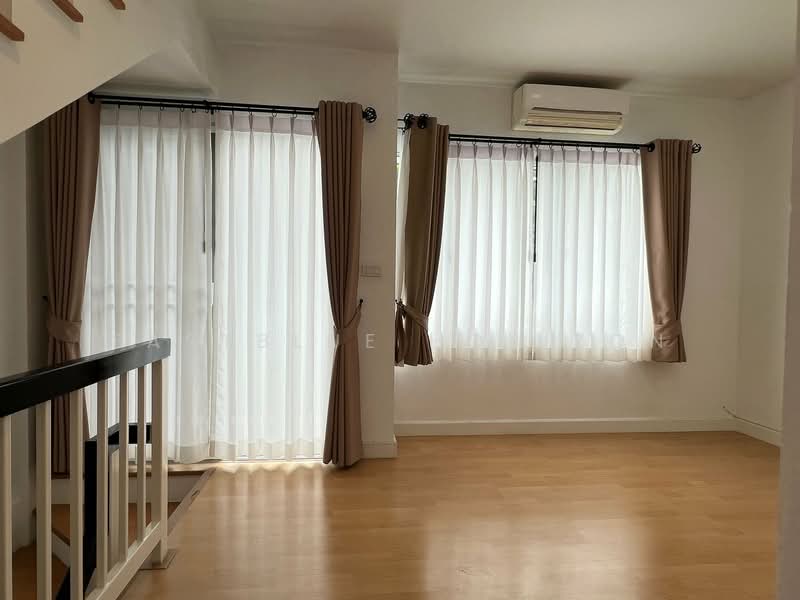 Townplus On Nut, Bangkok, On Nut - Ladkrabang Road, Lat Krabang, Lat Krabang, Bangkok, 3 Bedrooms, 150 sqm, Townhouse For Rent, by Eastblue Horizon, 500203646 - DDproperty.com
